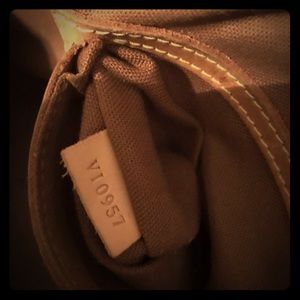 Louis Vuitton vintage handbag